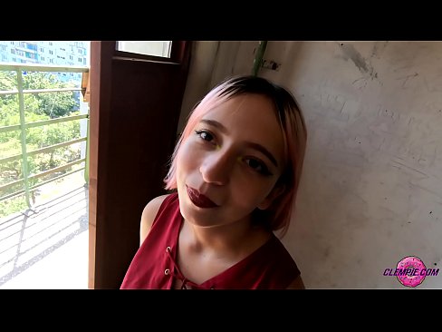 ❤️ ນັກສຶກສາ Sensual ດູດຄົນແປກຫນ້າໃນດ້ານນອກ - ສ້າງຄວາມຫມັ້ນເທິງໃບຫນ້າຂອງລາວ ☑ ວິດີໂອຮ່ວມເພດ ທີ່ lo.serviporno.ru ❤
